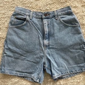 lee blue denim shorts